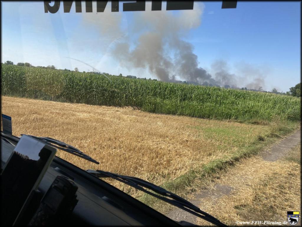 Feldbrand bei Pliening – 20.07.2022
