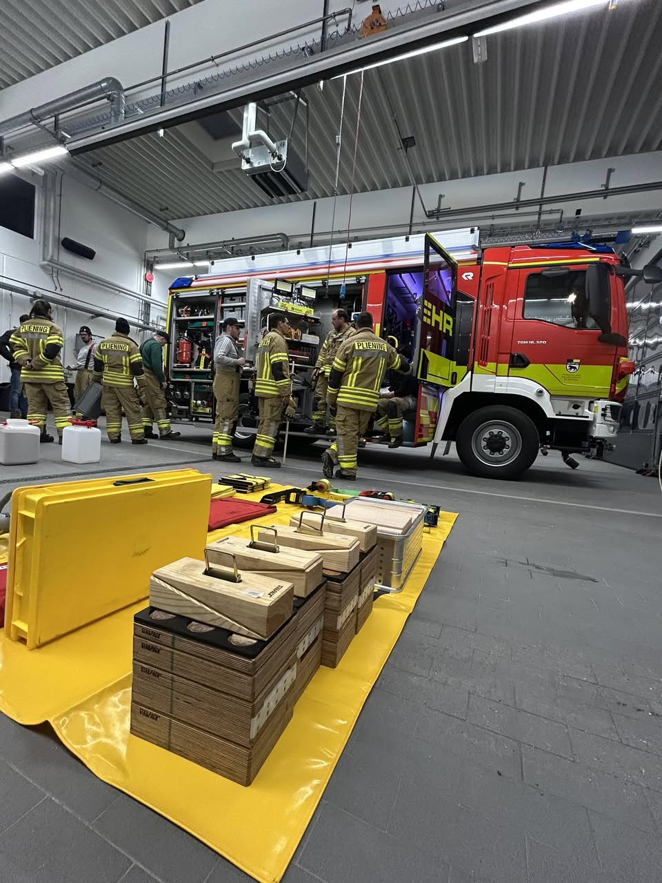 Ausbildung der Feuerwehr Pliening am neuen TLF 3000, Januar 2026