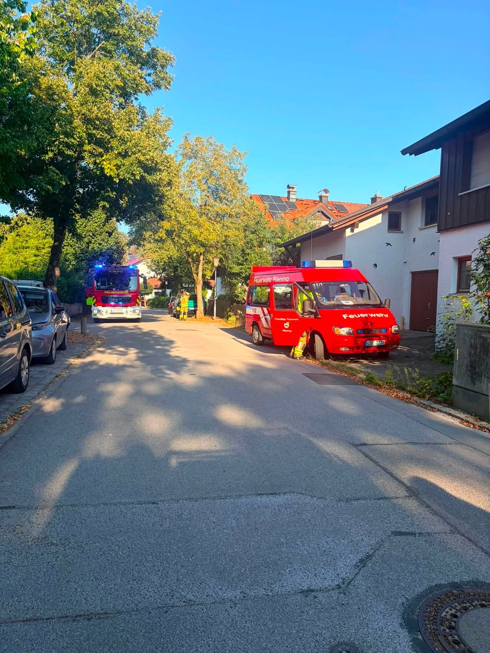 Einsatz der Feuerwehr Pliening wegen Gasgeruch in einem Gebäude, August 2026
