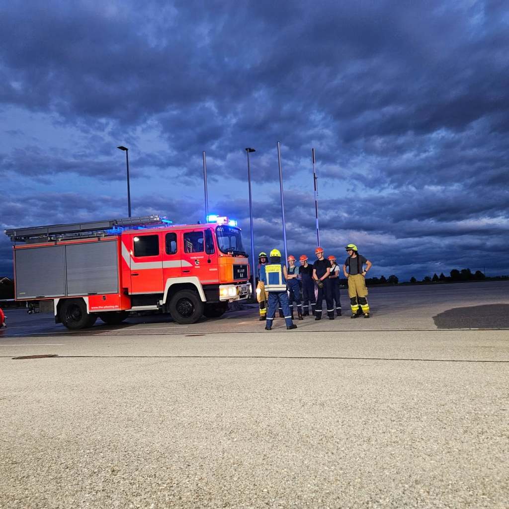 Training für den Kreisjugendfeuerwehrtag in Grafing – Bild 5