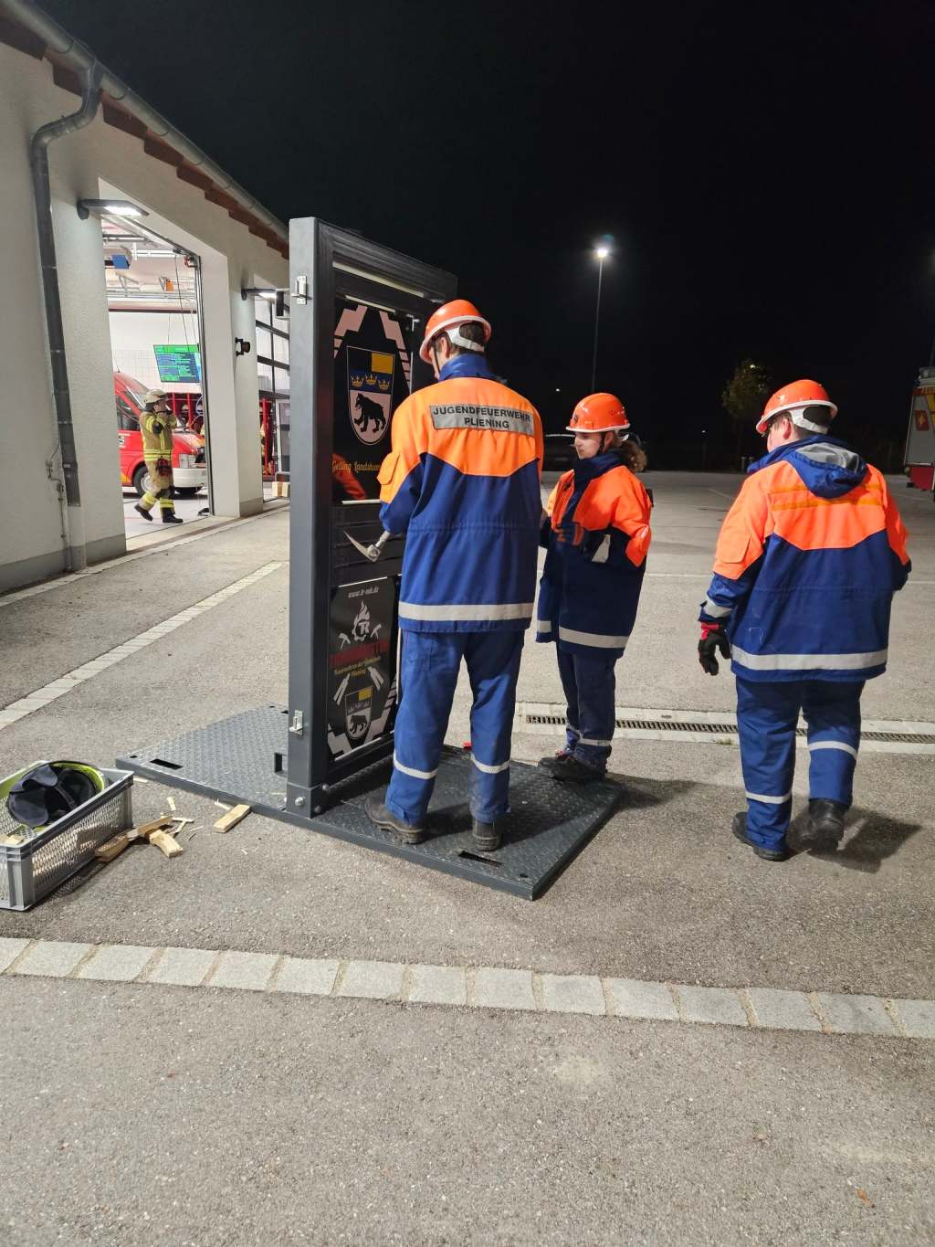 Knoten, Fahrzeugkunde und Türöffnung – Bild 4